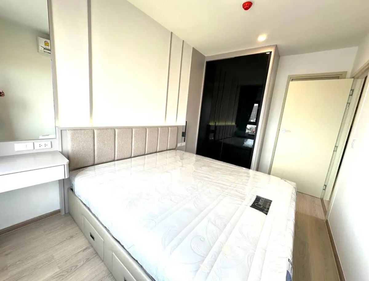 ให้เช่าคอนโดคลองเตย กล้วยน้ำไท : ให้เช่า 📍 Life Rama 4 - Asoke 📍 ใกล้ MRT ศูนย์สิริกิติ์ 2 ห้องนอน เฟอร์นิเจอร์ และ เครื่องใช้ไฟฟ้าครบ 