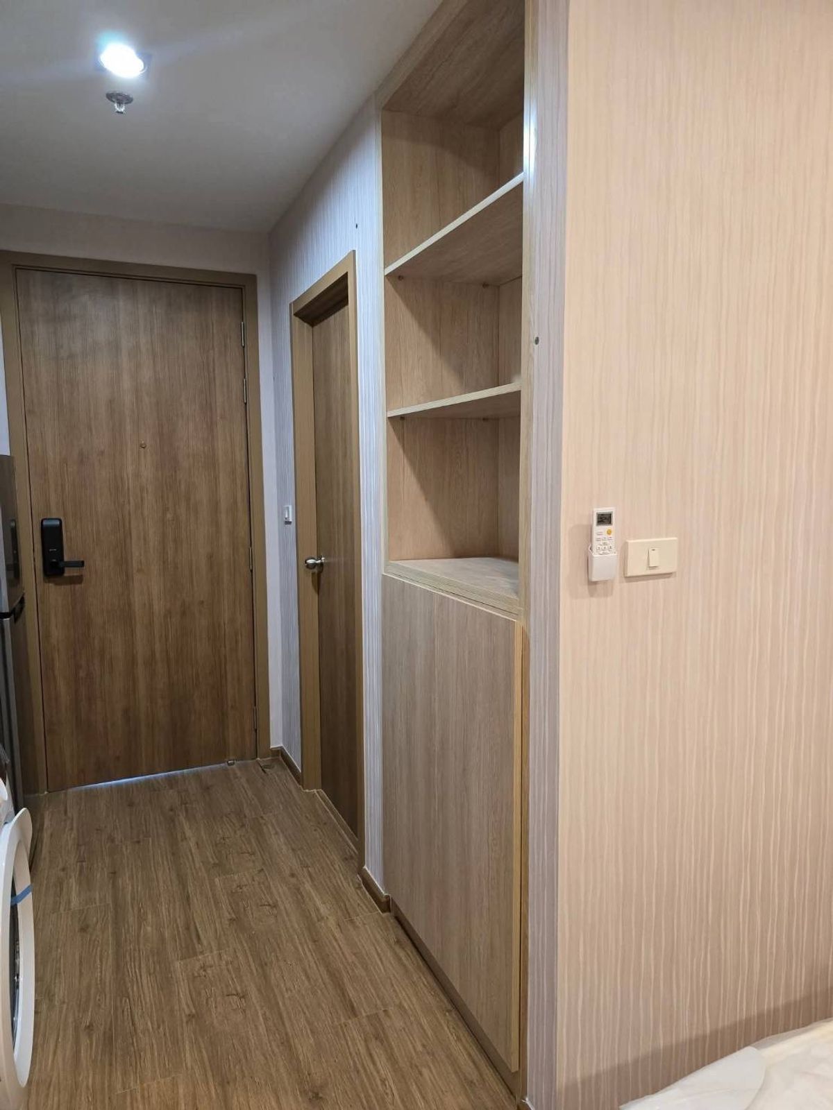 For RentCondoRamkhamhaeng, Hua Mak : For rent ✨ The Livin Ramkhamhaeng ✨ near MRT Interchange Lamsalee, fully furnished and equipped with appliances