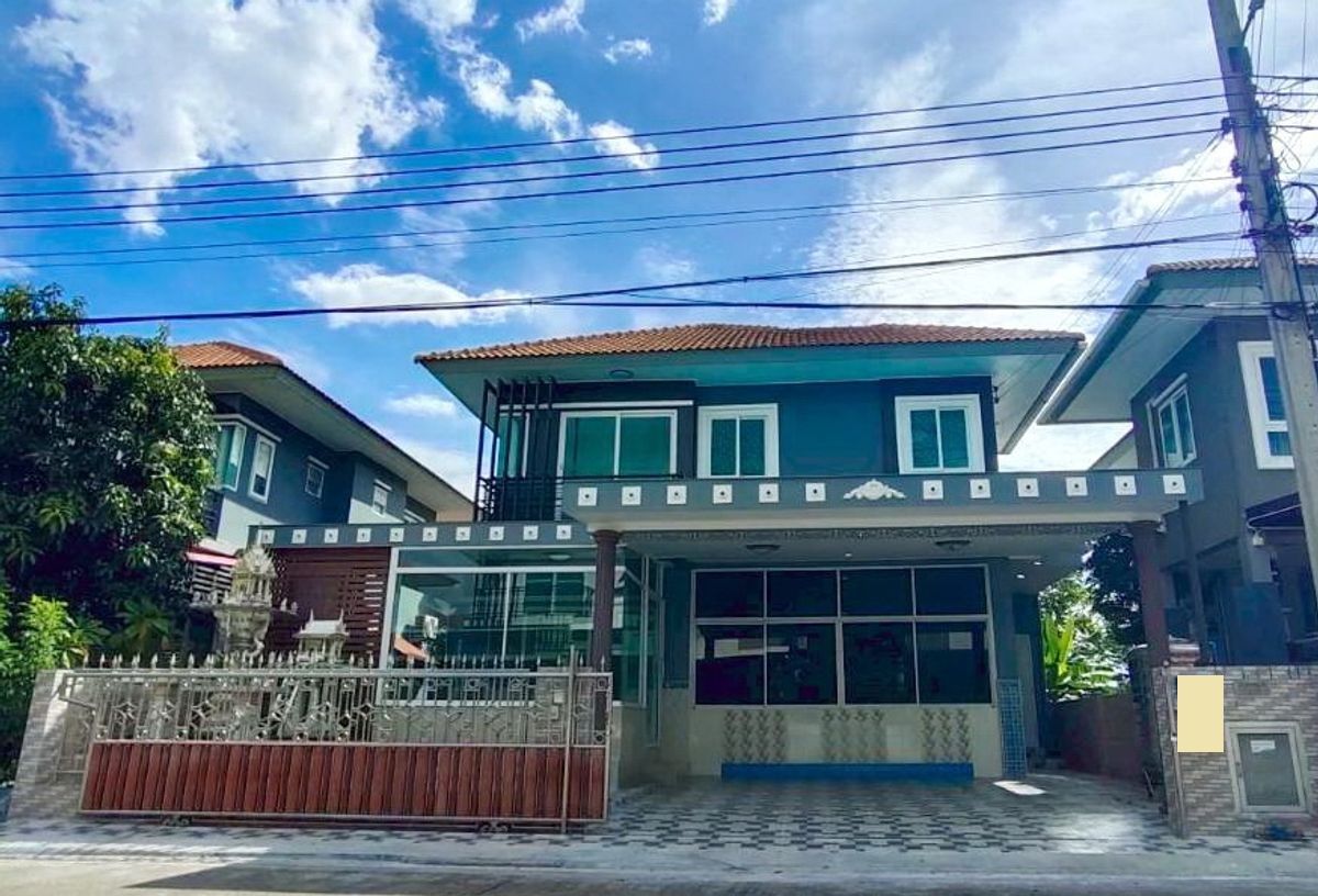 For SaleHouseChaengwatana, Muangthong : 55.9 sq m, 6 bedrooms, 3 bathrooms, 2-story detached house, Baan Lapawan 21, Ratchaphruek, Chaengwattana.