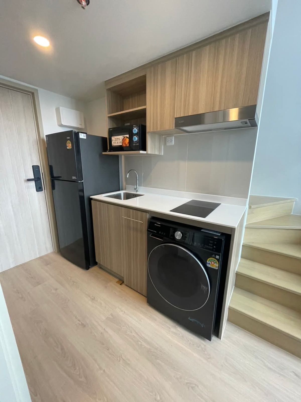 ให้เช่าคอนโดคลองเตย กล้วยน้ำไท : ให้เช่า ✨ Life Rama 4 - Asoke ✨ ใกล้ MRT ศูนย์ประชุมสิริกิติ์ เฟอร์นิเจอร์ และ เครื่องใช้ไฟฟ้าครบ 