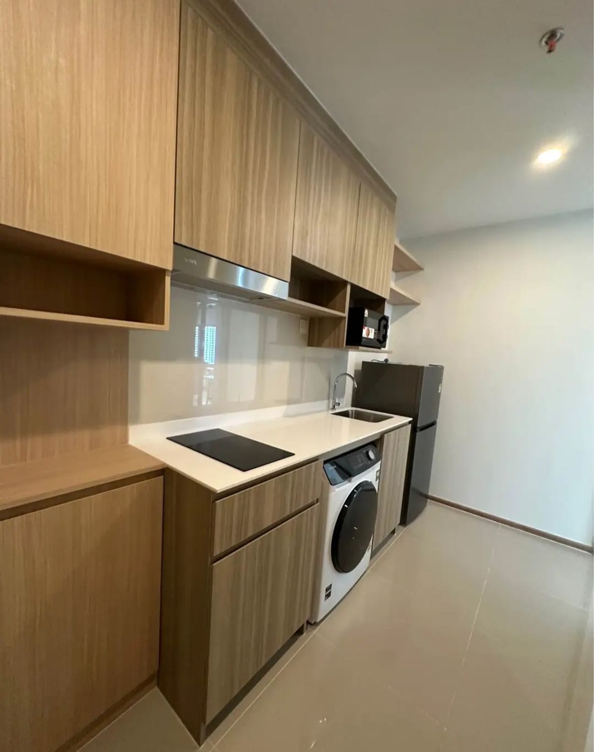 ให้เช่าคอนโดคลองเตย กล้วยน้ำไท : ให้เช่า 📍 Life Rama 4 - Asoke 📍 ใกล้ MRT ศูนย์สิริกิติ์ 2 ห้องนอน เฟอร์นิเจอร์ และ เครื่องใช้ไฟฟ้าครบ 