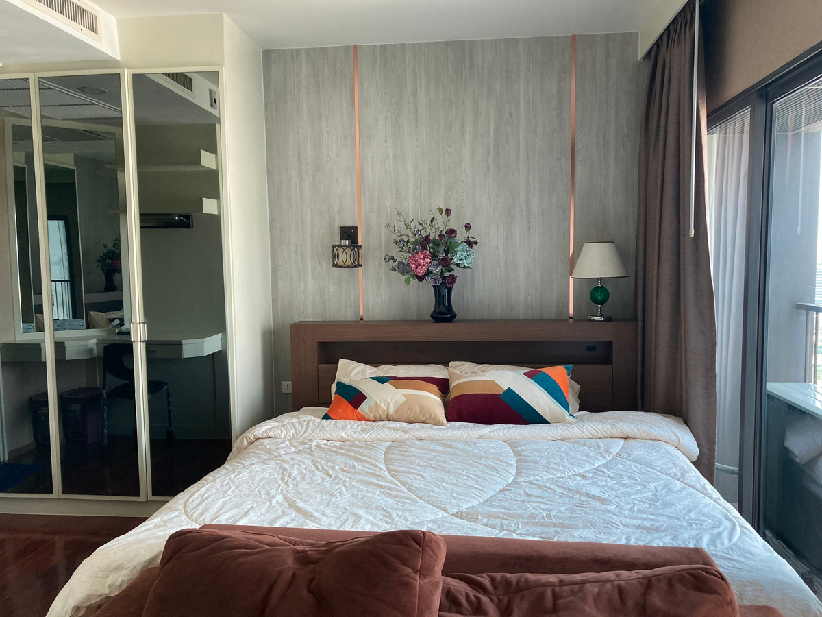 For RentCondoSukhumvit, Asoke, Thonglor : 💎 GT16235 | Condo Noble Remix, convenient travel, next to the BTS Skytrain, has a shuttle, beautiful room, fully furnished, ready to move in!