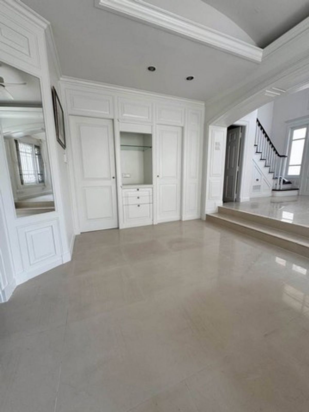 ให้เช่าทาวน์โฮมรามคำแหง หัวหมาก : HR2910ให้เช่าทาวน์โฮม 3.5 ชั้น หลังมุม โครงการซิตี้พลัส สุขุมวิท 50 มีเฟอร์บางส่วน ใกล้ทางด่วนเดินทางสะดวก