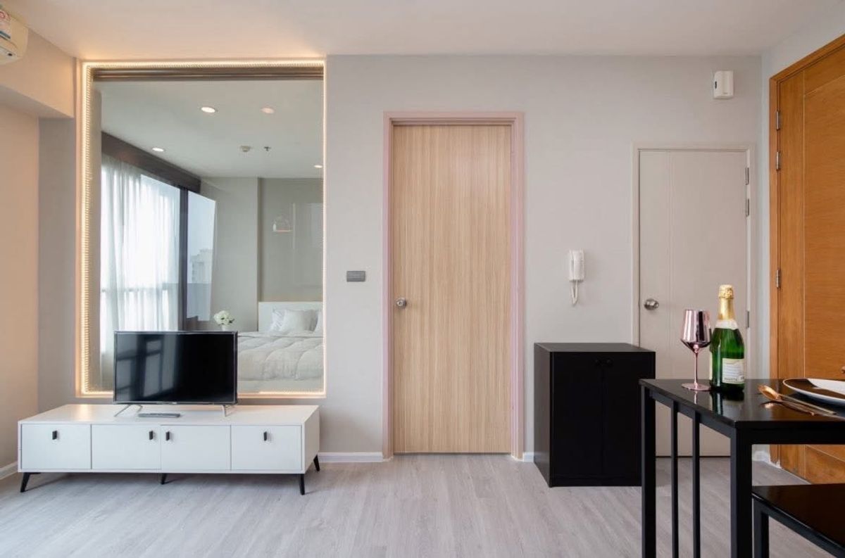 ให้เช่าคอนโดวงเวียนใหญ่ เจริญนคร : ให้เช่า ✨ Fuse Sathorn Taksin ✨ เฟอร์นิเจอร์ และ เครื่องใช้ไฟฟ้าครบ ใกล้ BTS วงเวียนใหญ่