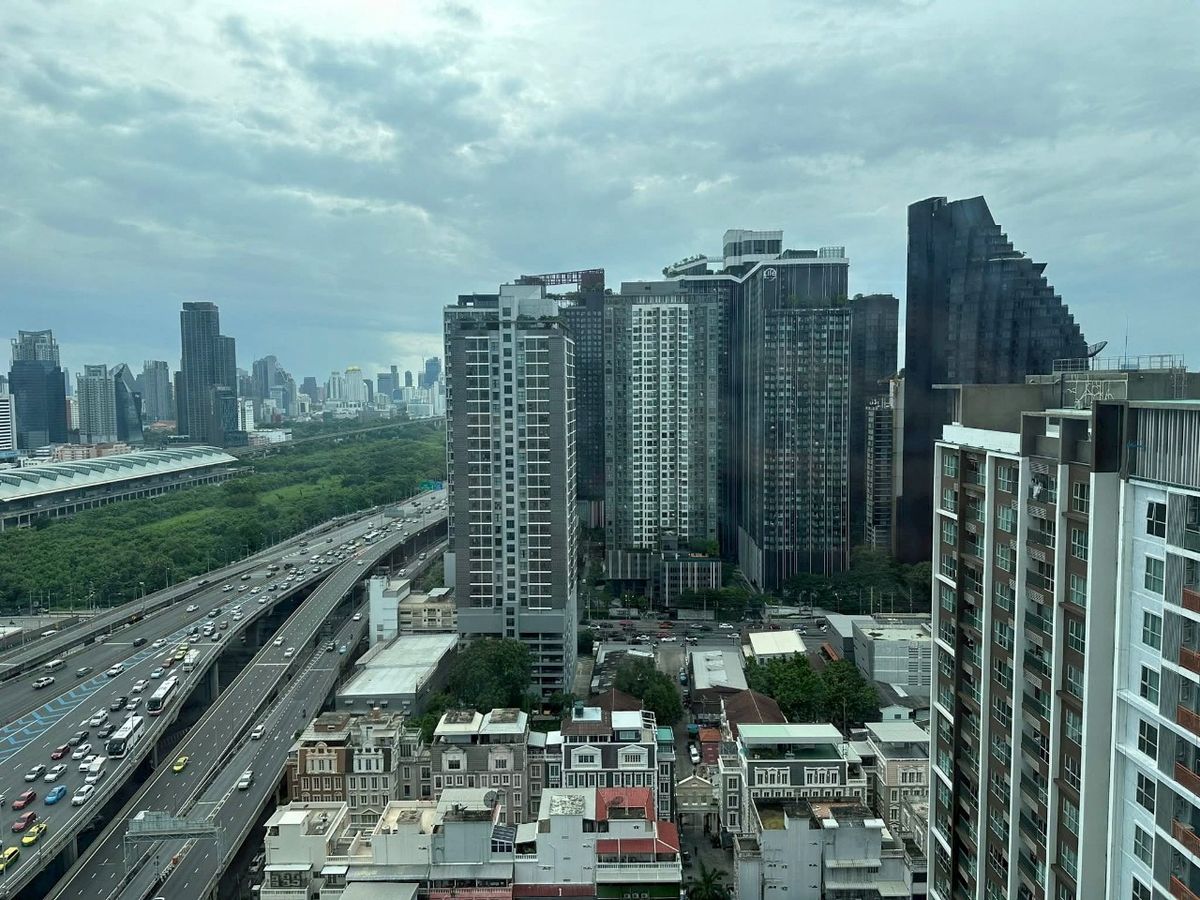 For RentCondoRama9, Petchburi, RCA : ✅ IDAS125 ✅ Line : @p2nproperty