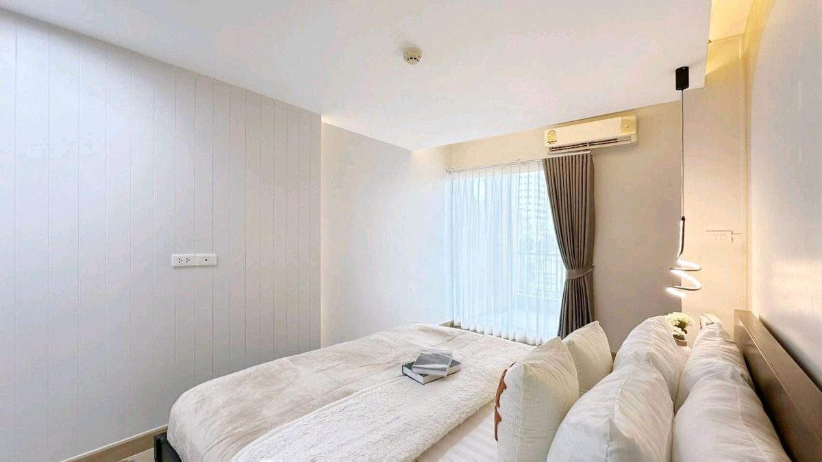 For SaleCondoRatchadapisek, Huaikwang, Suttisan : 💥 Located in a condo but comfortable like a house! Large central room 🚅MRT Huai Khwang just reach 📌 Project: Supalai City Resort-Huai City Resort Ratchada-Huaykwang 🌳