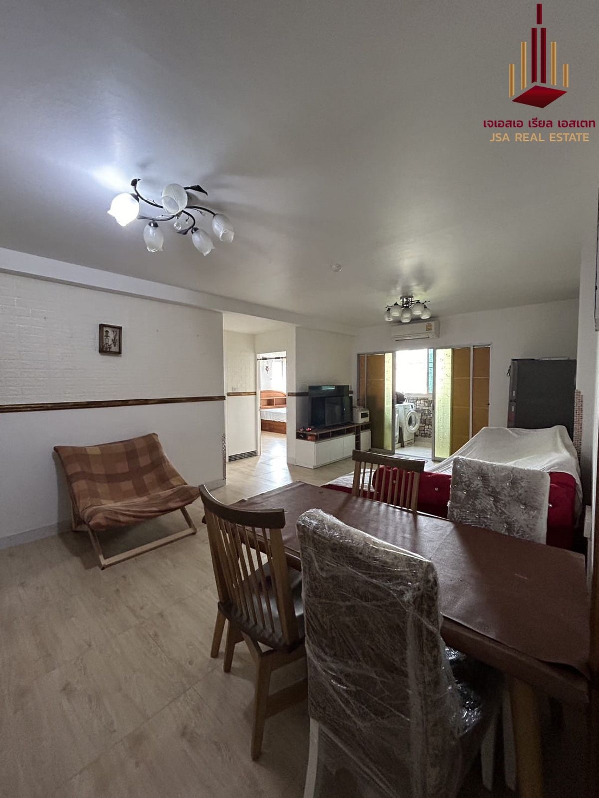 For SaleCondoRatchadapisek, Huaikwang, Suttisan : ✨ For Sale: Supalai City Home Ratchada 10 Condo ✨ 💰 ONLY 3,900,000 THB