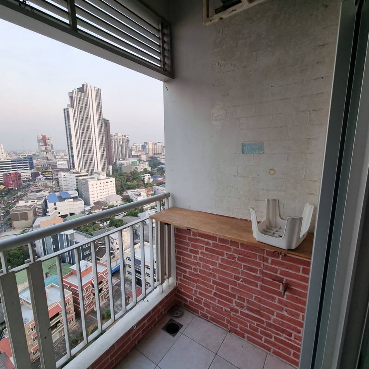 For SaleCondoLadprao, Central Ladprao : Life @ Ladprao 18 / 1 Bedroom (FOR SALE), Life @ Ladprao 18 / 1 Bedroom (For Sale) TARN114