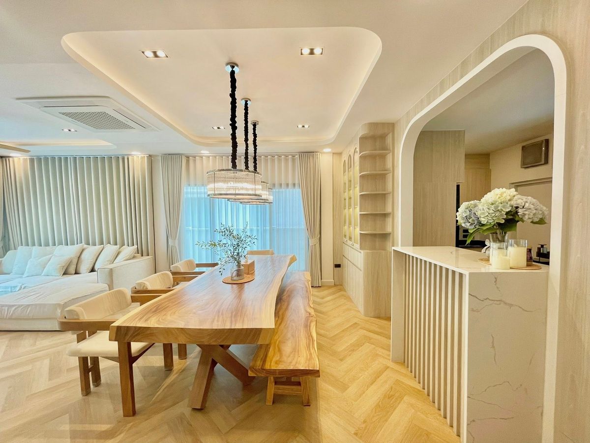 For RentHouseBangna, Bearing, Lasalle : K-6556 for rent! Centro detached house, Bangna, ready to decorate the Style Modern Luxury near Mega Bangna.
