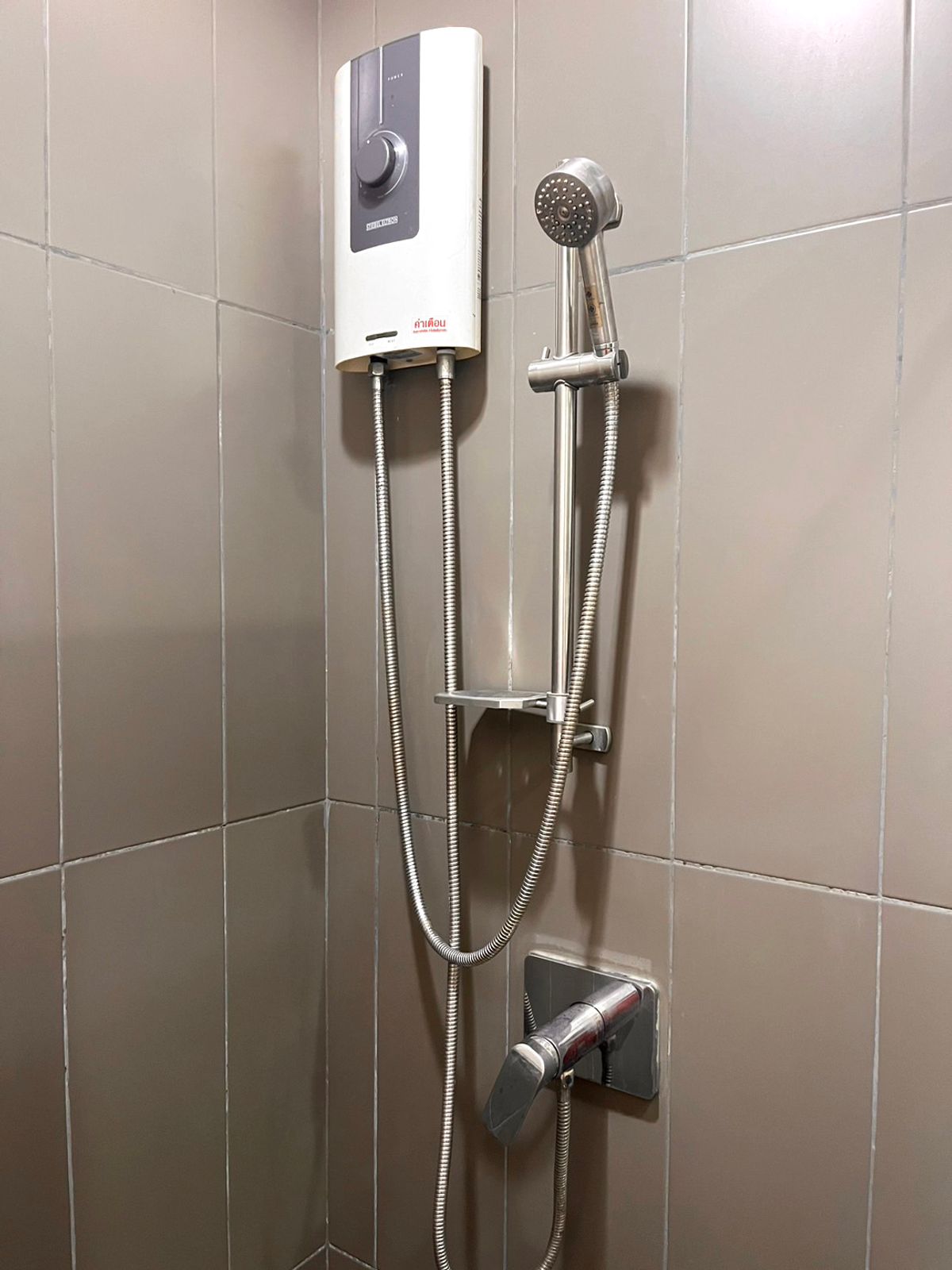 For RentCondoRatchadapisek, Huaikwang, Suttisan : 🔥For urgent rent 🔥Centric Ratchada - Huai Khwang, fully furnished, ready to move in, next to MRT Huai Khwang ❗