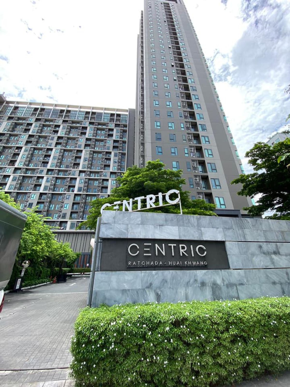 For RentCondoRatchadapisek, Huaikwang, Suttisan : 🔥For urgent rent 🔥Centric Ratchada - Huai Khwang, fully furnished, ready to move in, next to MRT Huai Khwang ❗