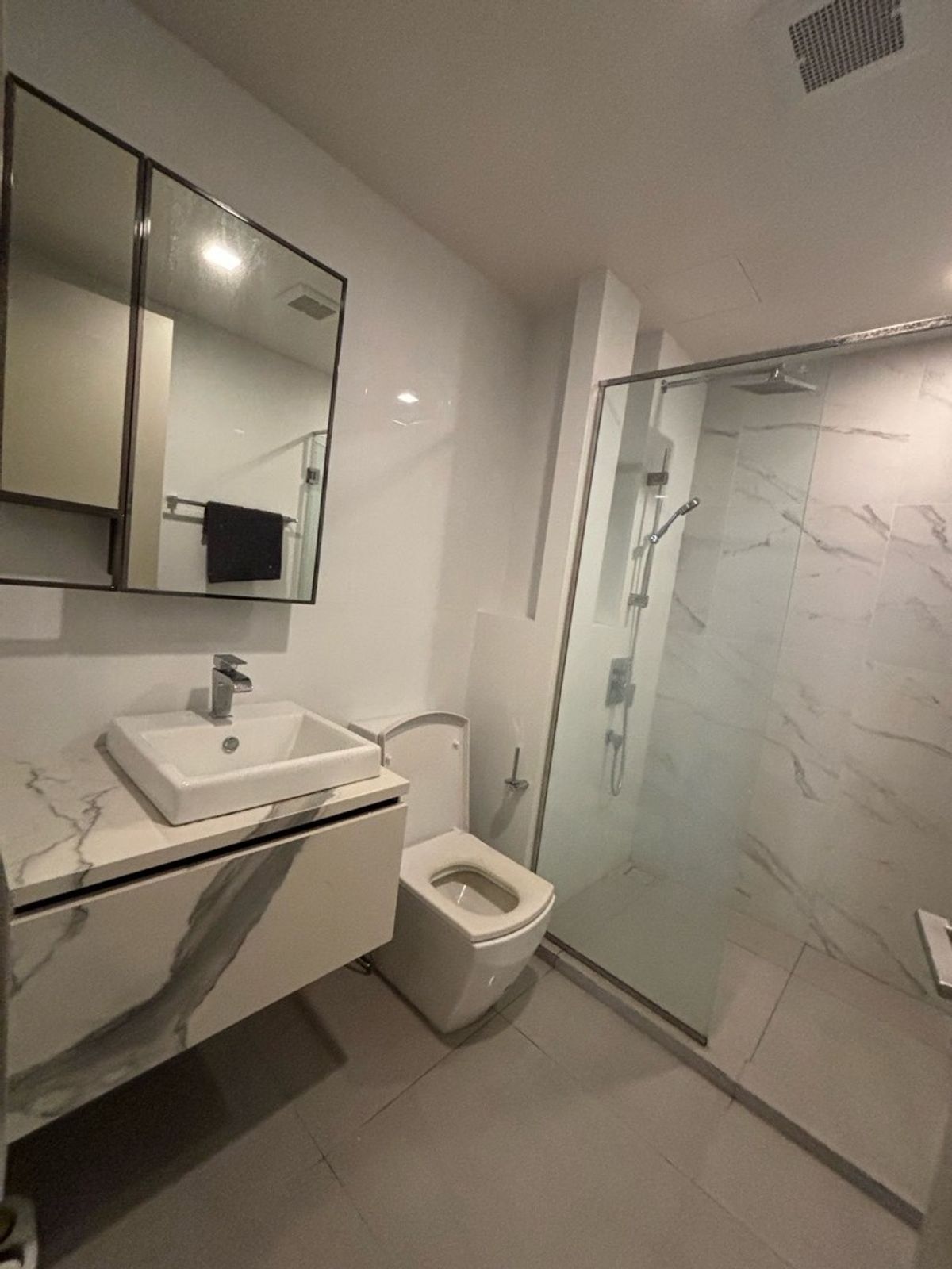 For RentCondoOnnut, Udomsuk : 🔥For urgent rent 🔥The Line 101, fully furnished, ready to move in, near Punnawithi BTS Station ❗