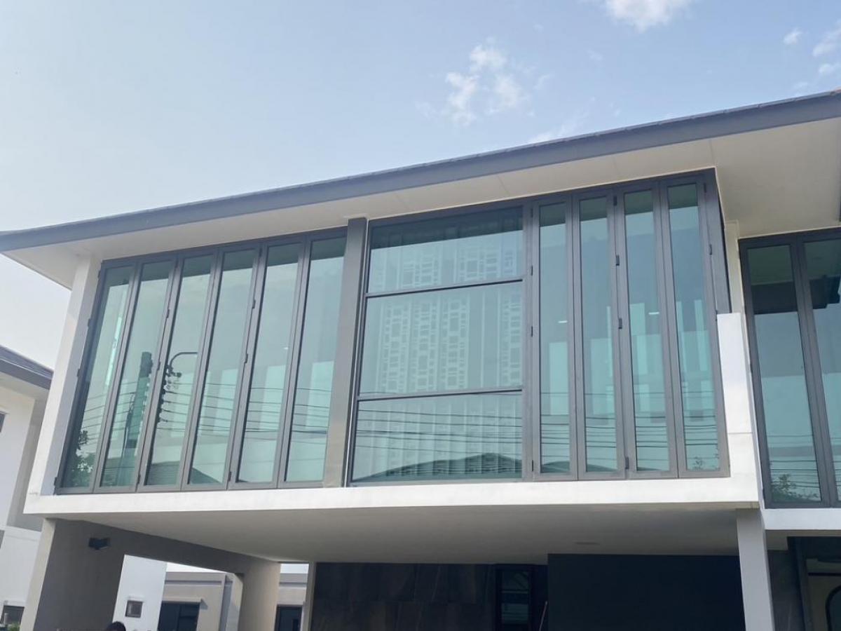 For SaleHousePhutthamonthon, Salaya : Luxury Condo 4 Bedrooms, Good Location, Worthwhile Price Setthasiri Thawiwatthana Condo Near City Luxury Condo for Sale/Rent 4 Bedrooms, Setthasiri Thawiwatthana, Prime Location, Best Price!