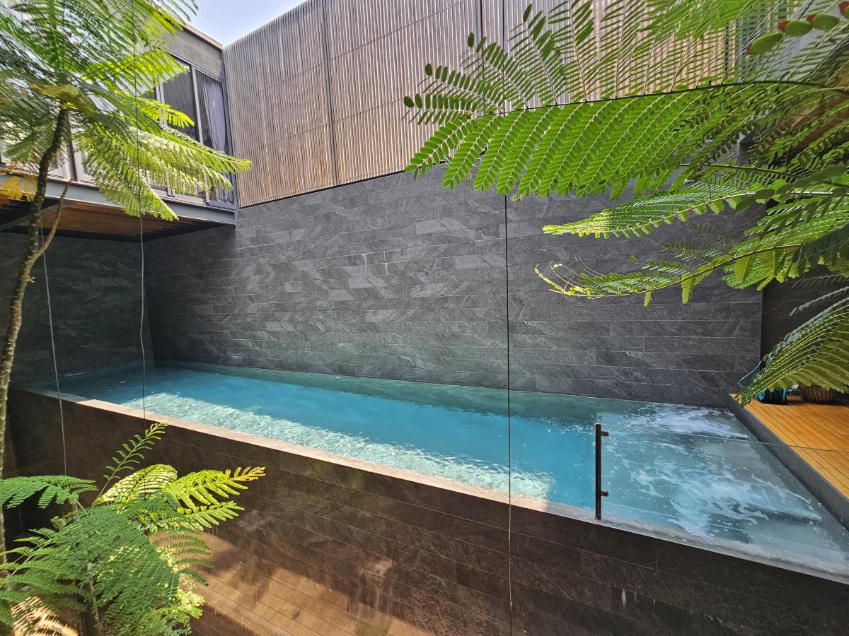 For SaleHouseBangna, Bearing, Lasalle : Luxury Condo, 4 Bedrooms, Close to all conveniences, Six Element, Your Dream Condo! Luxury Condo for Sale & Rent, 4 Bed 4 Bath, Six Element, Your Dream Home! 78 Million Baht / THB per month, please contact... / Contact...