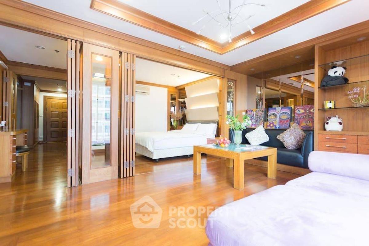 For RentCondoSukhumvit, Asoke, Thonglor : 1-BR Condo at Icon 3 Condominium close to Thong Lo