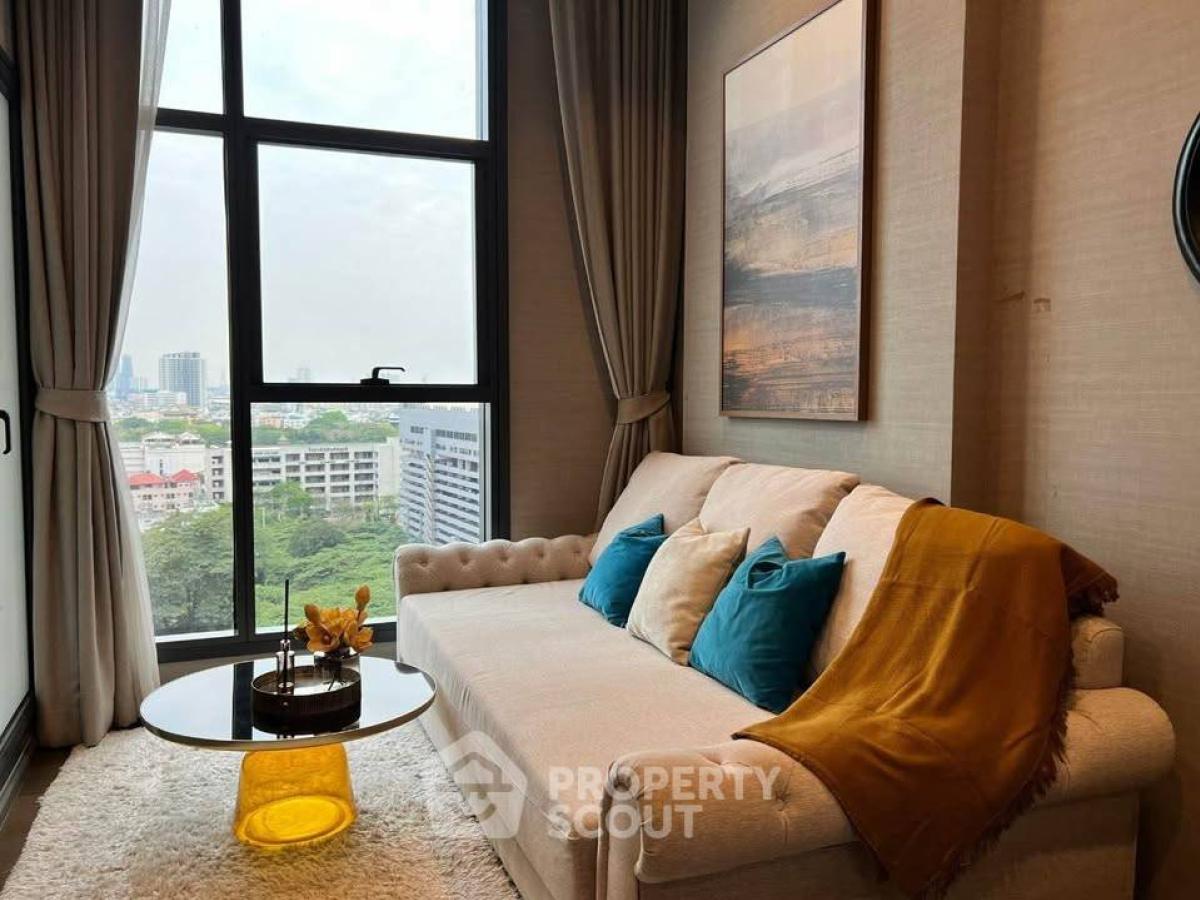 For RentCondoSathorn, Narathiwat : 1-BR Condo at The Diplomat Sathorn near BTS Surasak