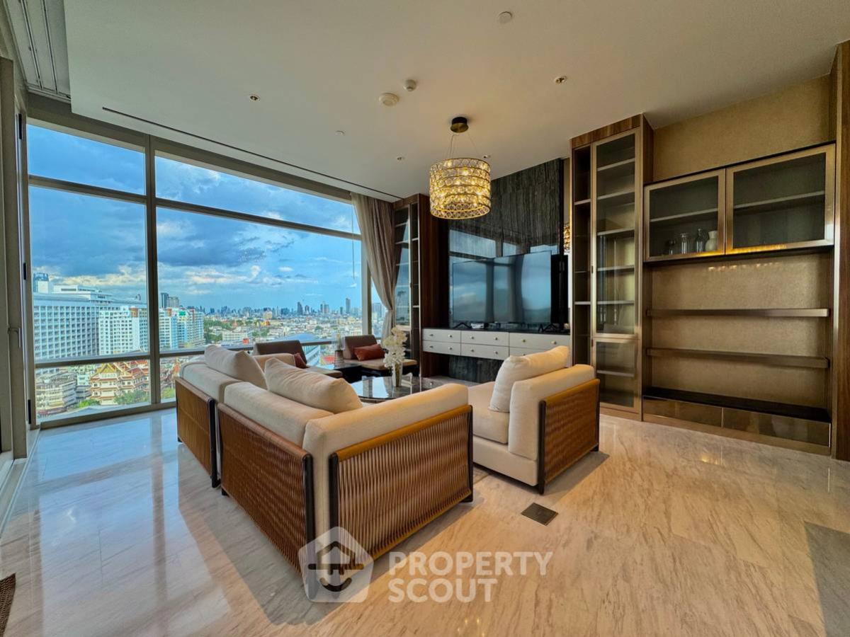 For RentCondoSathorn, Narathiwat : 4-BR Condo at Four Seasons Private Residences Bangkok near BTS Saphan Taksin