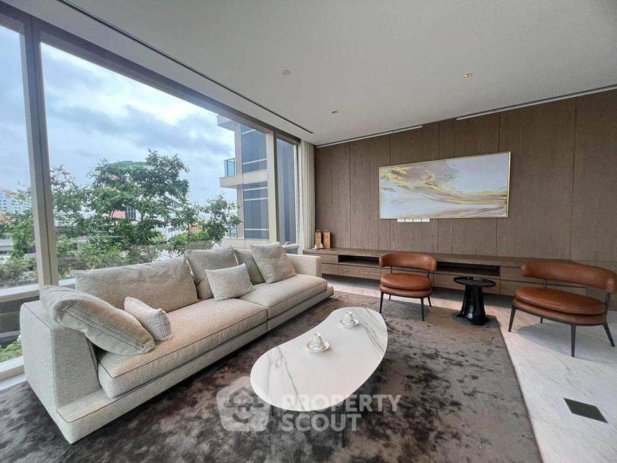 For RentCondoSathorn, Narathiwat : 2-BR Condo at Four Seasons Private Residences Bangkok near BTS Saphan Taksin