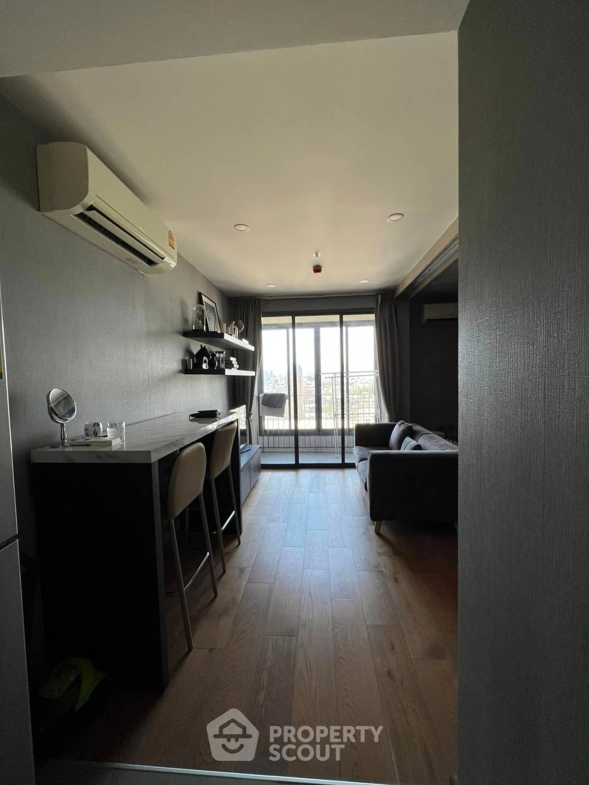 For RentCondoRatchathewi,Phayathai : 1-BR Condo at Q Chid Lom - Phetchaburi near BTS Chit Lom