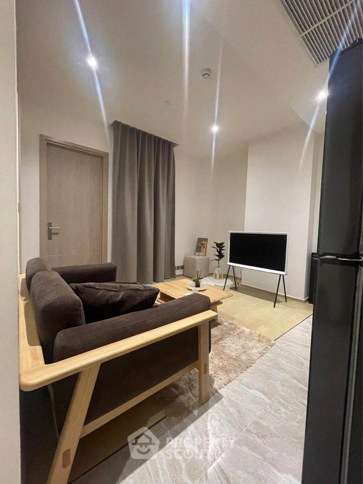 ให้เช่าคอนโดพระราม 9 เพชรบุรีตัดใหม่ RCA : คอนโด 1-ห้องนอน ที่ แอชตัน อโศก - พระราม 9 ใกล้ MRT พระราม 9