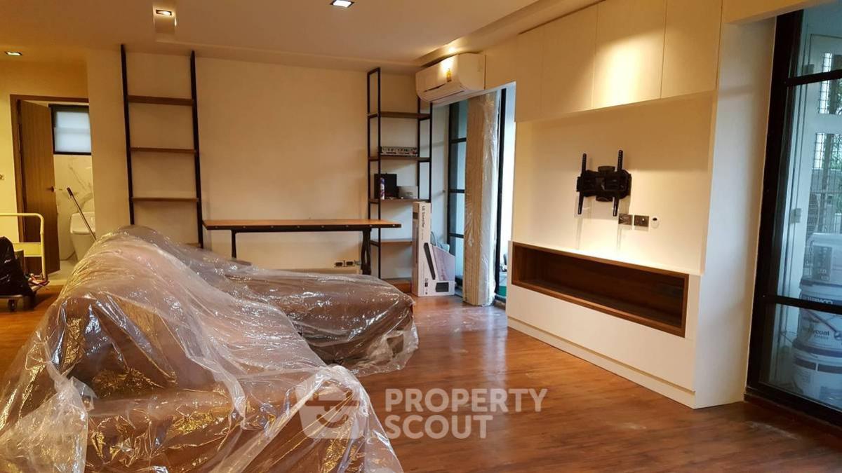 For RentCondoSukhumvit, Asoke, Thonglor : 2-BR Condo at Baan Chan Condominium close to Thong Lo