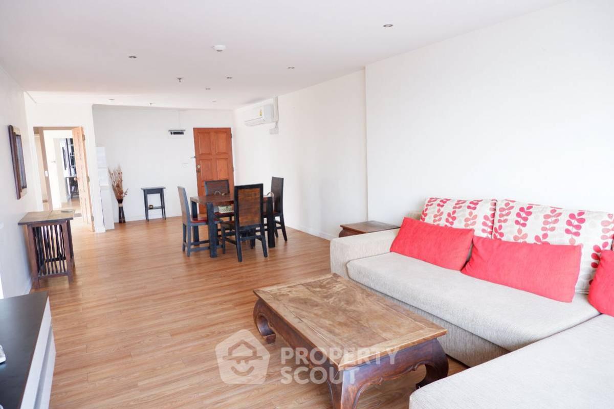 ให้เช่าคอนโดนานา : คอนโด 2-ห้องนอน ที่ สุขุมวิท สวีท คอนโดมิเนียม ใกล้ BTS นานา