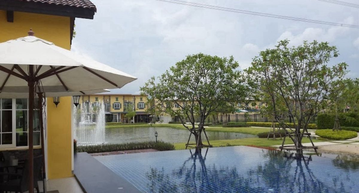 For SaleTownhomePattanakan, Srinakarin : Golden Town 2