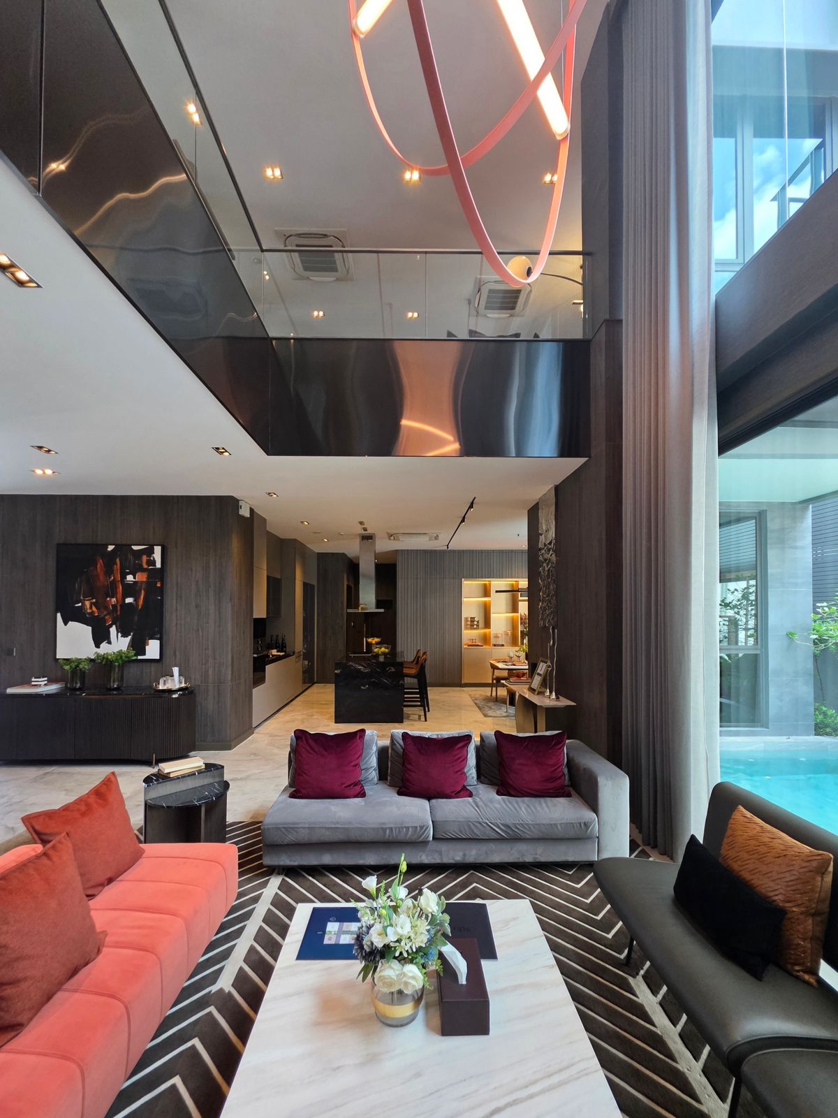 ขายบ้านเลียบทางด่วนรามอินทรา : 95E1 – Ninety Five East One 📞 092-690-5445 Curated Show Villa 846 ตร.ม. 160 Mb. พร้อม Man Cave Private Garage  Flagship Urban Sanctuary in Bangkok 