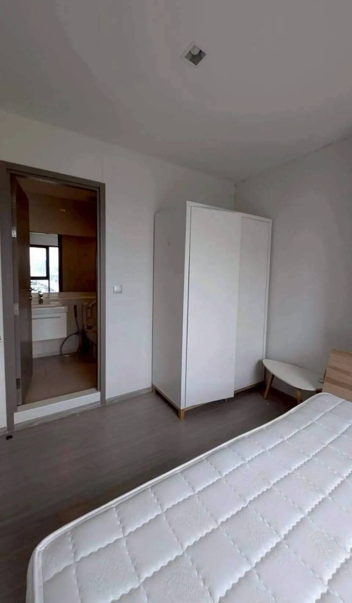 ให้เช่าคอนโดพระราม 9 เพชรบุรีตัดใหม่ RCA : ให้เช่า ✨ Life Asoke Hype ✨ ใกล้ MRT พระราม 9 เฟอร์นิเจอร์ และ เครื่องใช้ไฟฟ้าครบ 