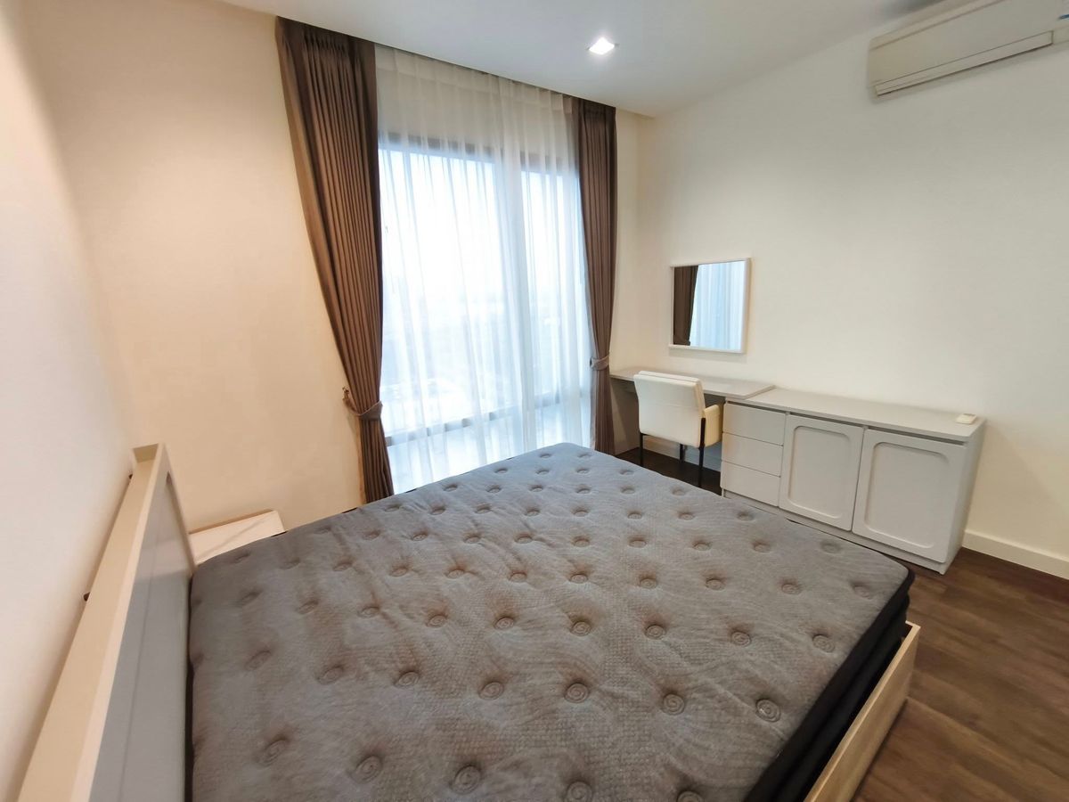 ขายคอนโดพระราม 3 สาธุประดิษฐ์ : ขายด่วน 📍 Star View 📍 2 ห้องนอน 2 ห้องน้ำ ถนนพระราม3 เดินทางสะดวก