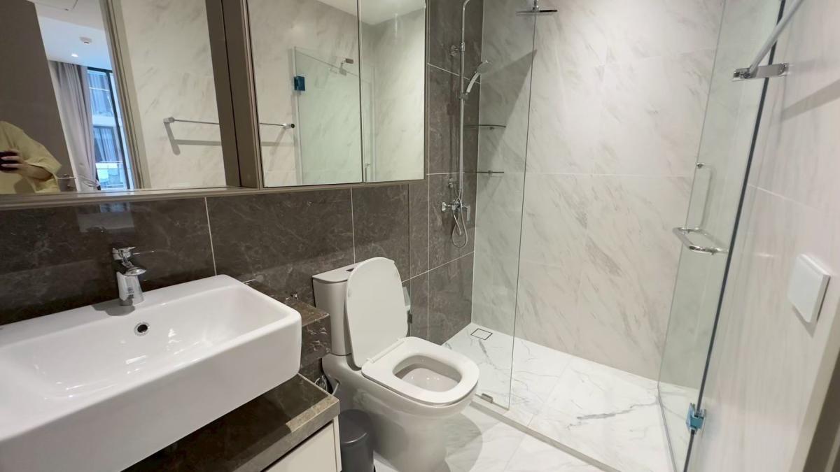 For RentCondoSukhumvit, Asoke, Thonglor : 🔥Urgent for rent🔥Finn Asoke, fully furnished, ready to move in, near Benjakitti Park and BTS Asoke