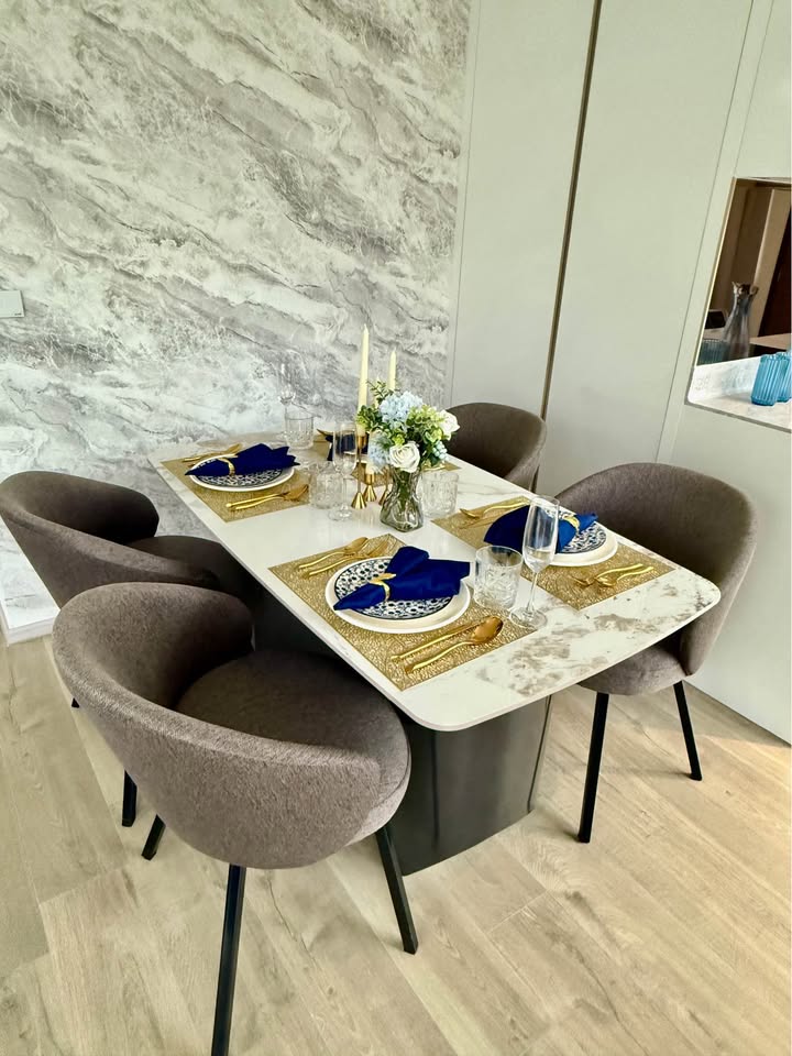 For RentCondoSukhumvit, Asoke, Thonglor : 🔥Urgent Rental🔥 Finn Asoke: Luxuriously decorated, fully furnished, ready to move in, near Benjakitti Park and BTS Asoke.