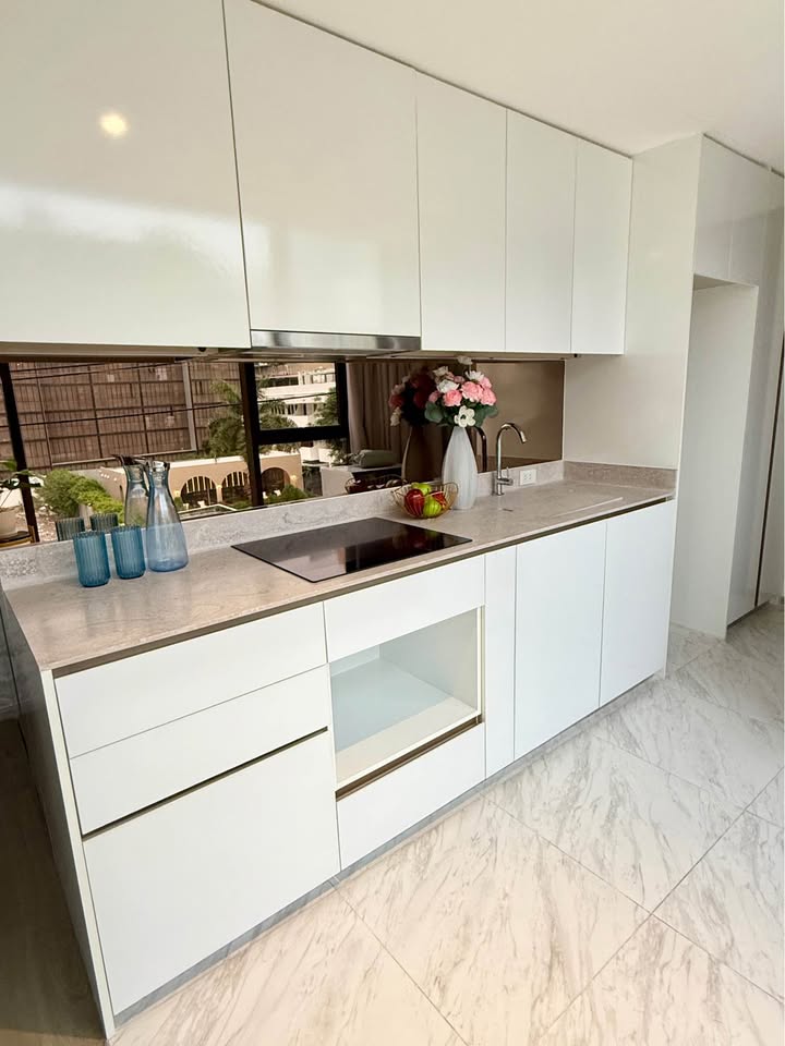 For RentCondoSukhumvit, Asoke, Thonglor : 🔥Urgent Rental🔥 Finn Asoke: Luxuriously decorated, fully furnished, ready to move in, near Benjakitti Park and BTS Asoke.