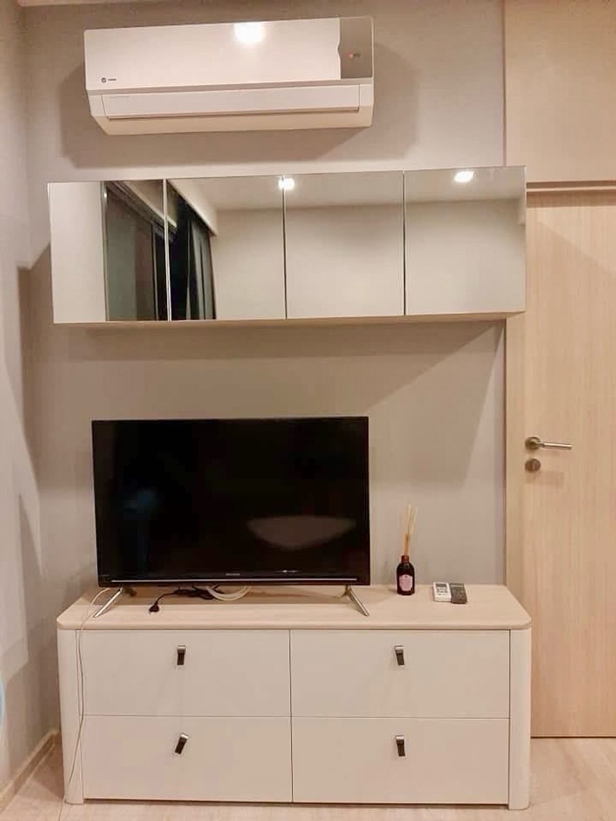 For SaleCondoSukhumvit, Asoke, Thonglor : 📢👇Investors don’t miss this gain the rental til 17/5/26 Petfriendly in Thonglor near Domki mall, very good price