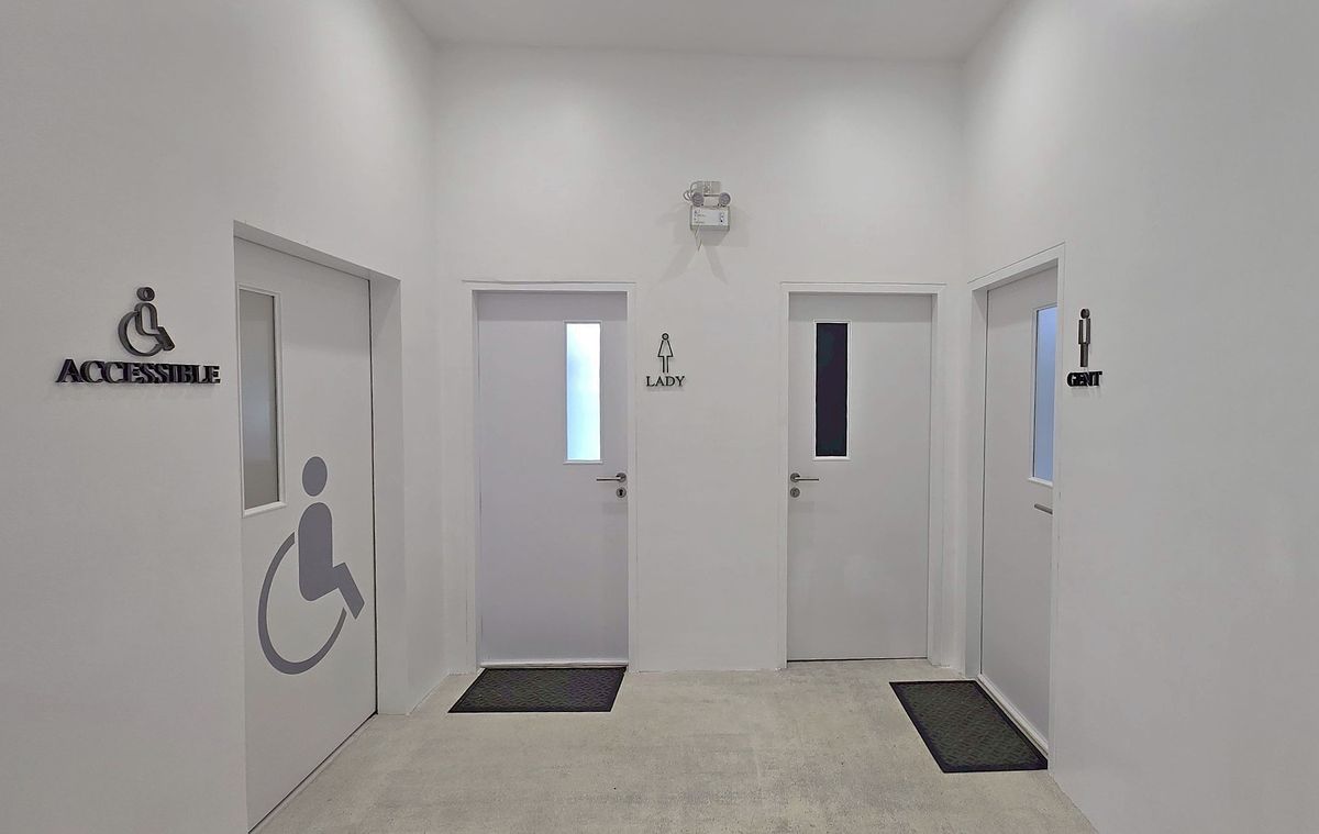 ให้เช่าร้านค้า/ตลาดนัดสุขุมวิท อโศก ทองหล่อ : พื้นที่ให้เช่าขนาดใหญ่ ใจกลางทองหล่อ เหมาะทำคลินิค สปา โชว์รูมสินค้า ** NO CO-AGENT ** 