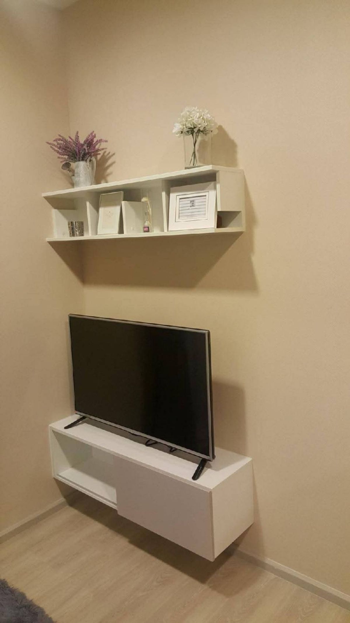 ให้เช่าคอนโดพระราม 9 เพชรบุรีตัดใหม่ RCA : ให้เช่า 📍 Condolette Midst Rama 9 📍 เฟอร์นิเจอร์ และ เครื่องใช้ไฟฟ้าครบ วิวสระว่ายน้ำ