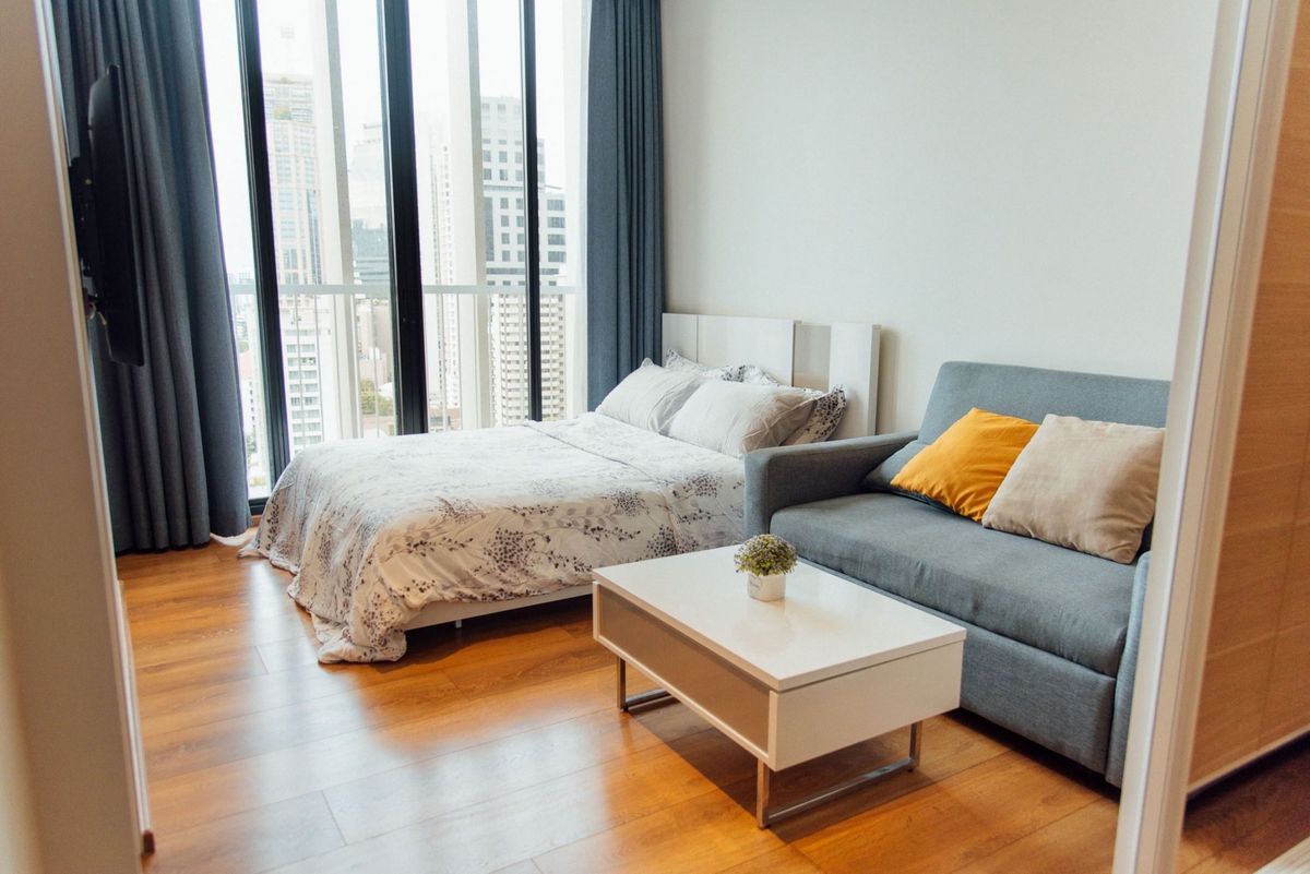ให้เช่าคอนโดสุขุมวิท อโศก ทองหล่อ : Park 24 (Origin Phrom Phong) ห้องแต่งครบ วิวสวน วิวเมือง เดินชิลถึงเอ็มโพเรียม