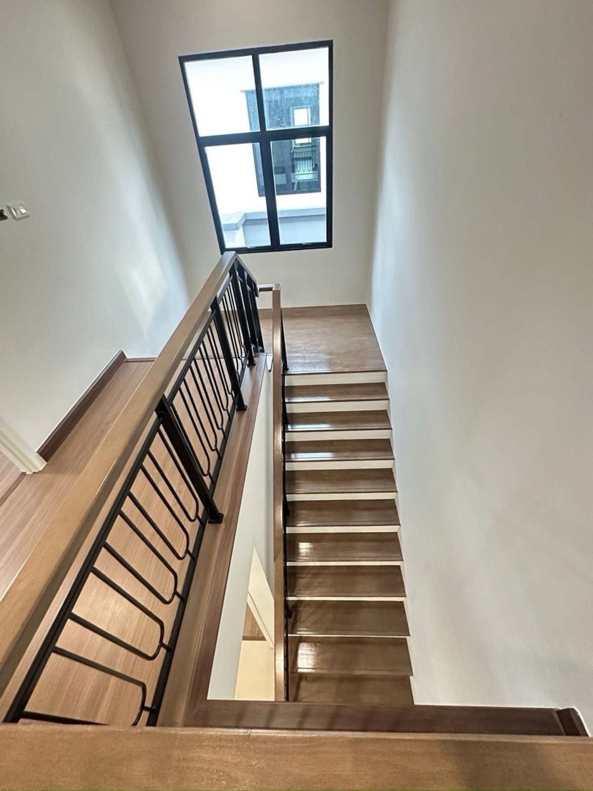 ขายบ้านนนทบุรี บางใหญ่ บางบัวทอง : 🔥ขายด่วน🔥แกรนด์ บริทาเนีย ราชพฤกษ์-แจ้งวัฒนะ บ้านหลังใหญ่ ลานกว้าง พร้อมเข้าพักอาศัยแล้ว ใกล้ Central แจ้งวัฒนะ และ Central Westgate