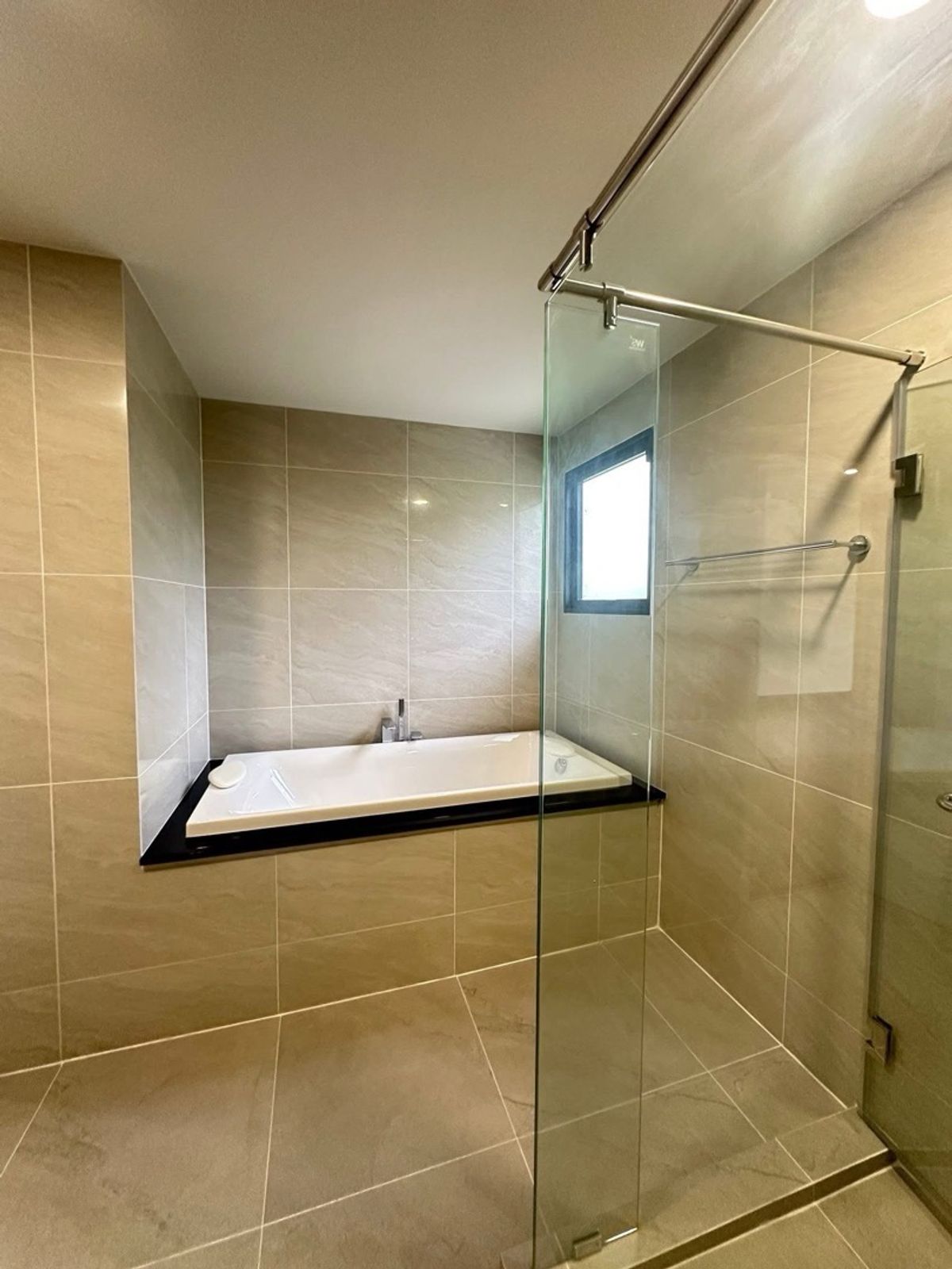 ขายบ้านนนทบุรี บางใหญ่ บางบัวทอง : 🔥ขายด่วน🔥แกรนด์ บริทาเนีย ราชพฤกษ์-แจ้งวัฒนะ บ้านหลังใหญ่ ลานกว้าง พร้อมเข้าพักอาศัยแล้ว ใกล้ Central แจ้งวัฒนะ และ Central Westgate