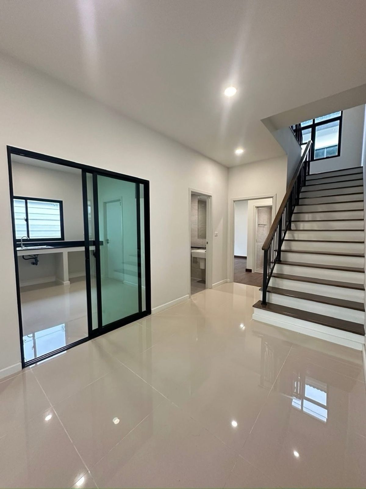 ขายบ้านนนทบุรี บางใหญ่ บางบัวทอง : 🔥ขายด่วน🔥แกรนด์ บริทาเนีย ราชพฤกษ์-แจ้งวัฒนะ บ้านหลังใหญ่ ลานกว้าง พร้อมเข้าพักอาศัยแล้ว ใกล้ Central แจ้งวัฒนะ และ Central Westgate