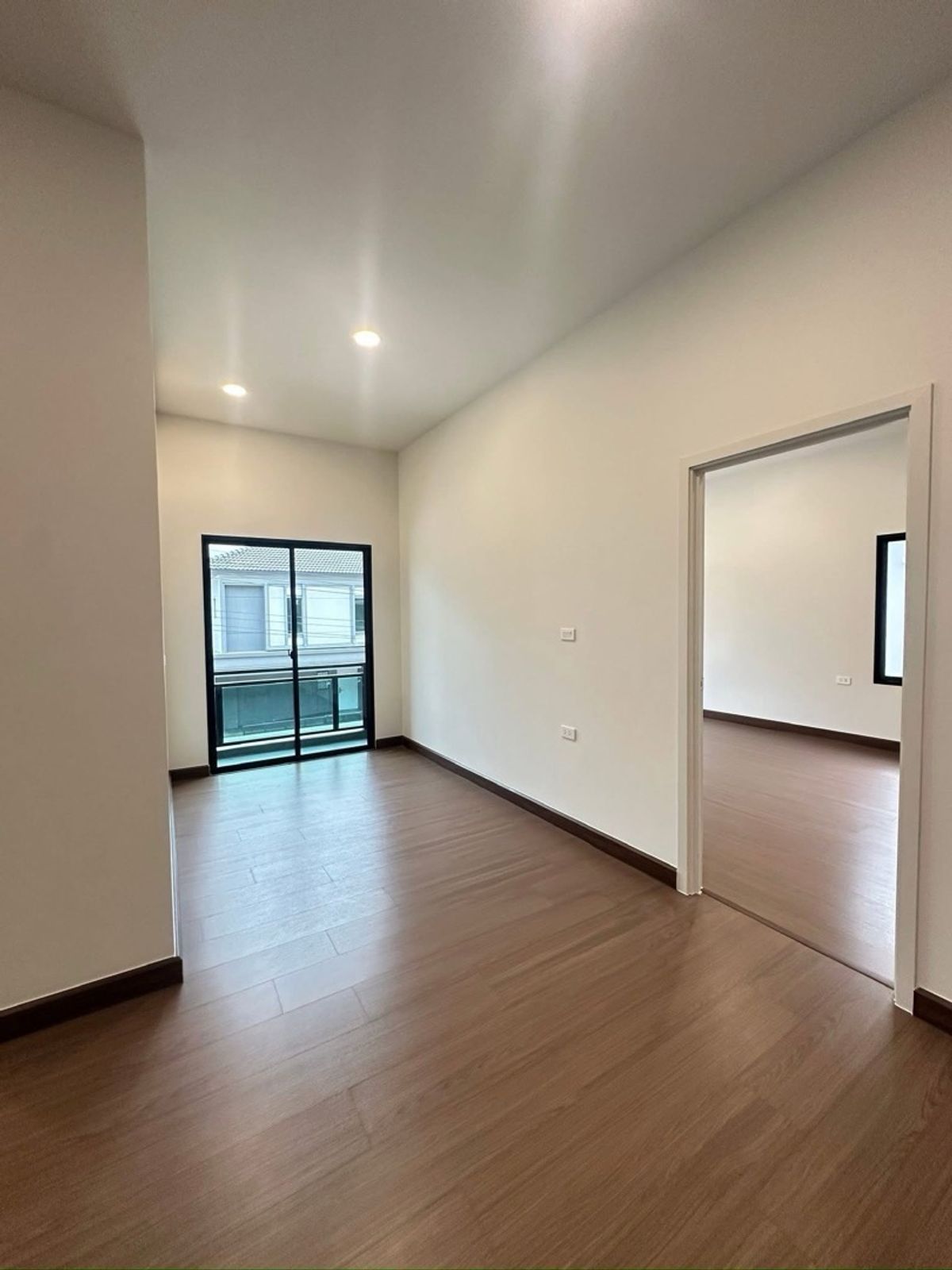 ขายบ้านนนทบุรี บางใหญ่ บางบัวทอง : 🔥ขายด่วน🔥แกรนด์ บริทาเนีย ราชพฤกษ์-แจ้งวัฒนะ บ้านหลังใหญ่ ลานกว้าง พร้อมเข้าพักอาศัยแล้ว ใกล้ Central แจ้งวัฒนะ และ Central Westgate