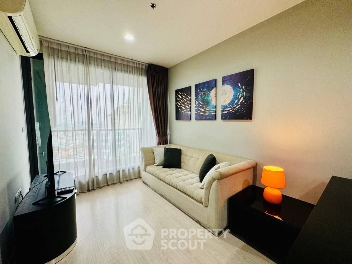 For RentCondoOnnut, Udomsuk : 1-BR Condo at Rhythm Sukhumvit 44/1 near BTS Phra Khanong