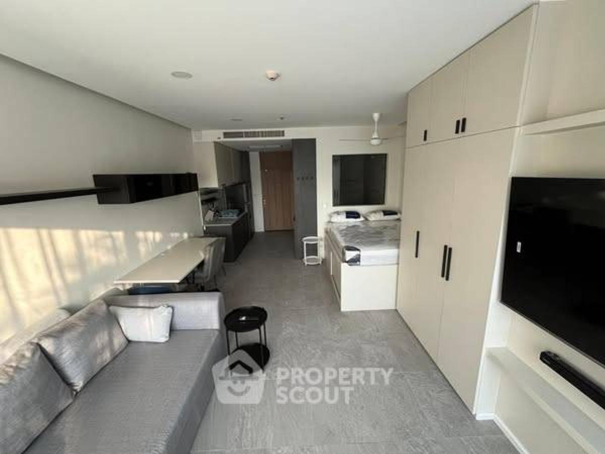 For RentCondoSukhumvit, Asoke, Thonglor : Studio Condo at Noble Solo close to Thong Lo