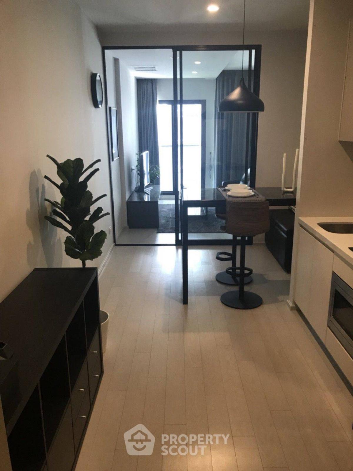 For RentCondoWitthayu, Chidlom, Langsuan, Ploenchit : 1-BR Condo at Noble Ploenchit near BTS Phloen Chit