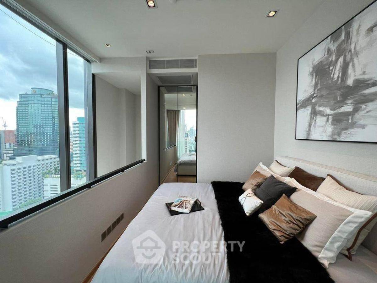 For SaleCondoWitthayu, Chidlom, Langsuan, Ploenchit : 1-BR Condo at 28 Chidlom near BTS Chit Lom