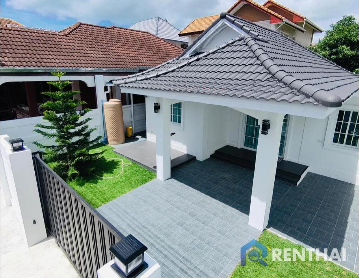 ขายบ้านพัทยา บางแสน ชลบุรี สัตหีบ : บ้านเดี่ยวรีโนเวทใหม่ ใจกลางนาเกลือ