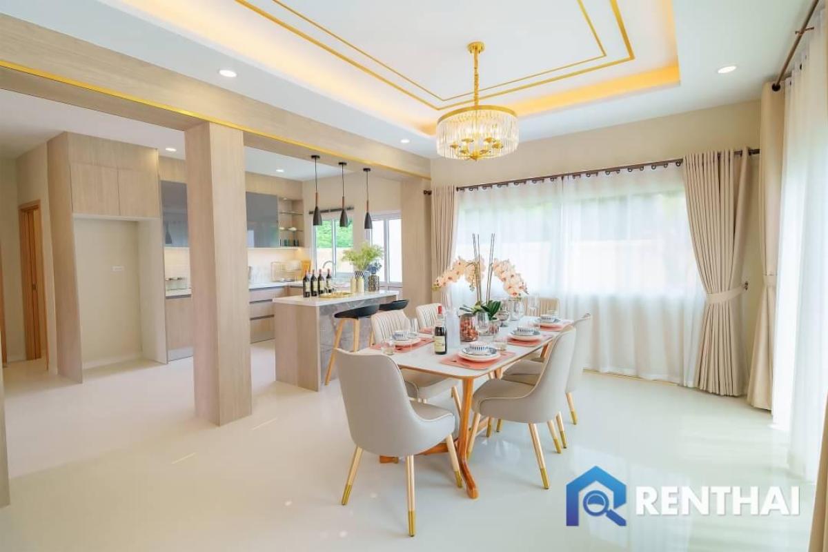 ขายบ้านพัทยา บางแสน ชลบุรี สัตหีบ : สำหรับ ขาย วิลล่า  ที่ Baan Dusit Pattaya Garden