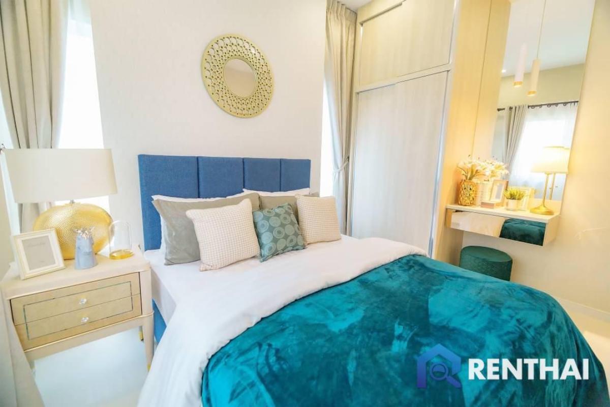 ขายบ้านพัทยา บางแสน ชลบุรี สัตหีบ : สำหรับ ขาย วิลล่า  ที่ Baan Dusit Pattaya Garden