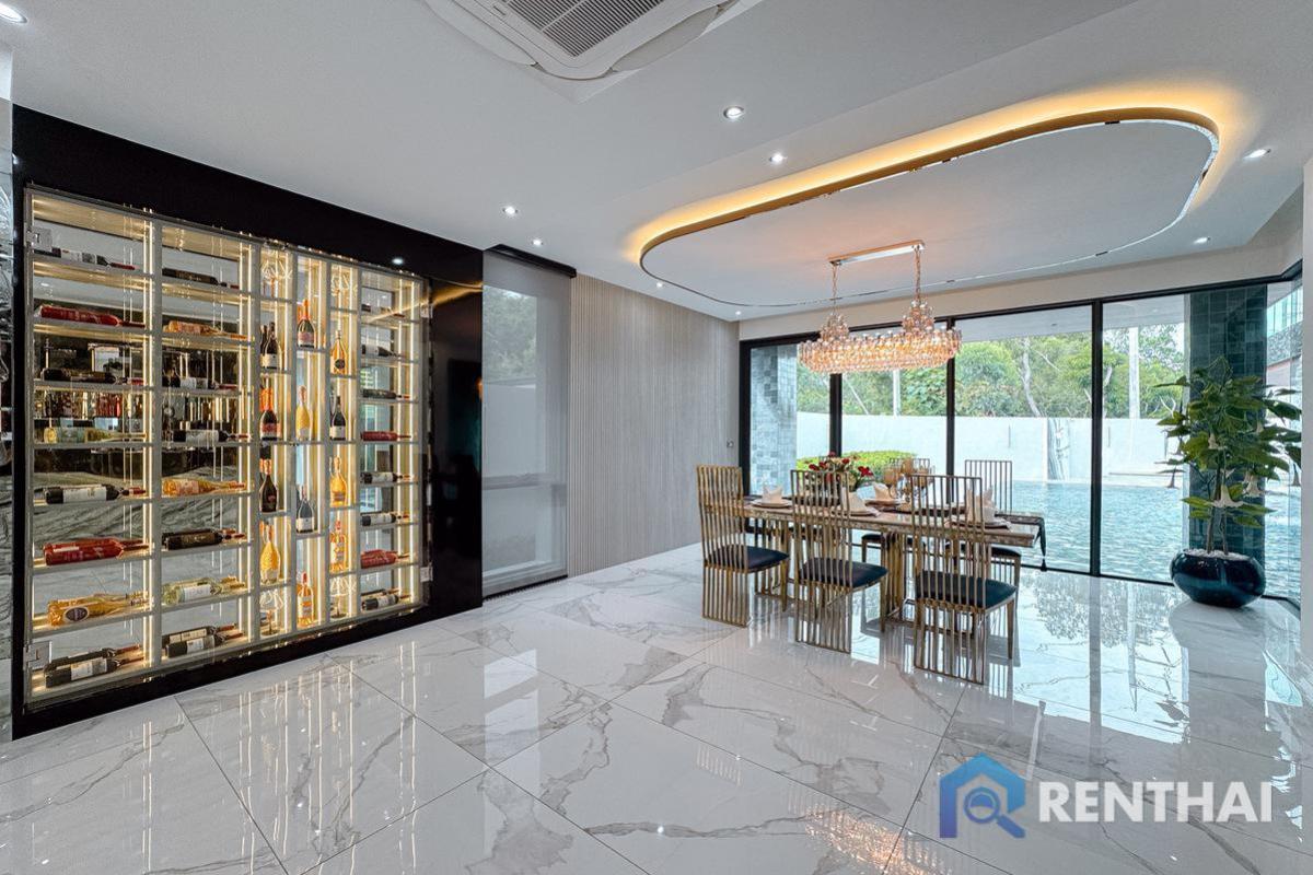 ขายบ้านพัทยา บางแสน ชลบุรี สัตหีบ : สัมผัสความสง่างาม ความสะดวกสบาย และความเป็นส่วนตัวเหนือระดับ.