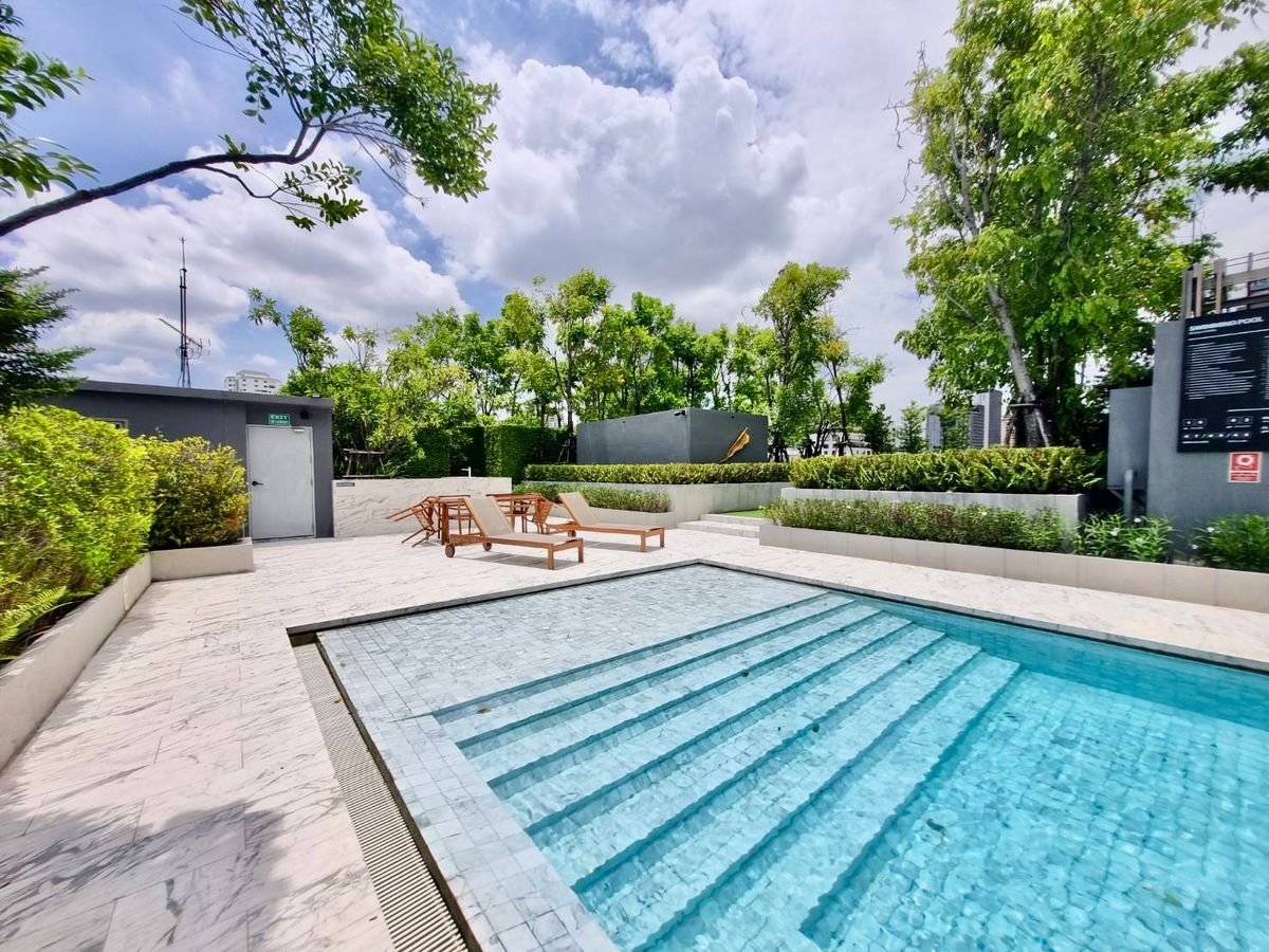 For RentCondoSukhumvit, Asoke, Thonglor : Empty room, decorated very beautifully. Good built-in furniture for rent, 3 bedrooms, 3 bathrooms, Fynn Sukhumvit 31.